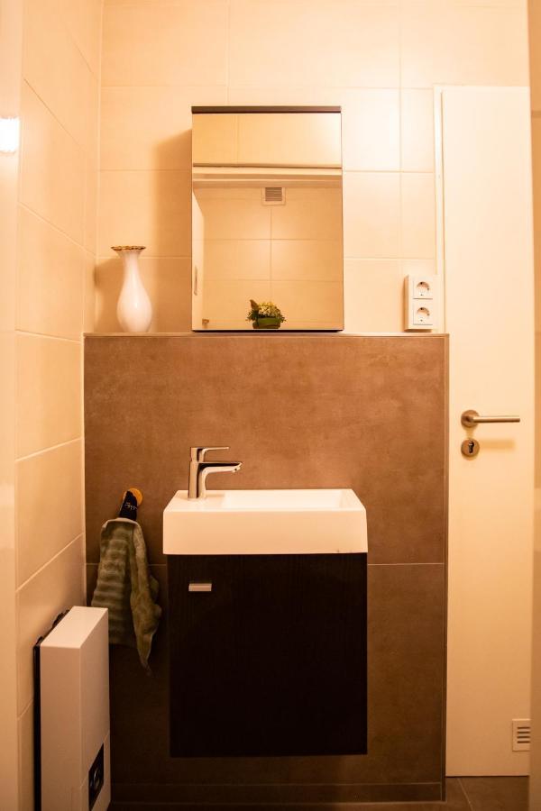 Loft Ferienwohnung Lechenich エアフトシュタット エクステリア 写真